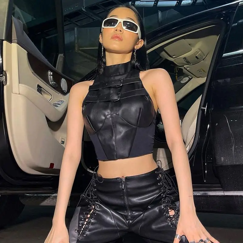 Fashionable New Wom… - image