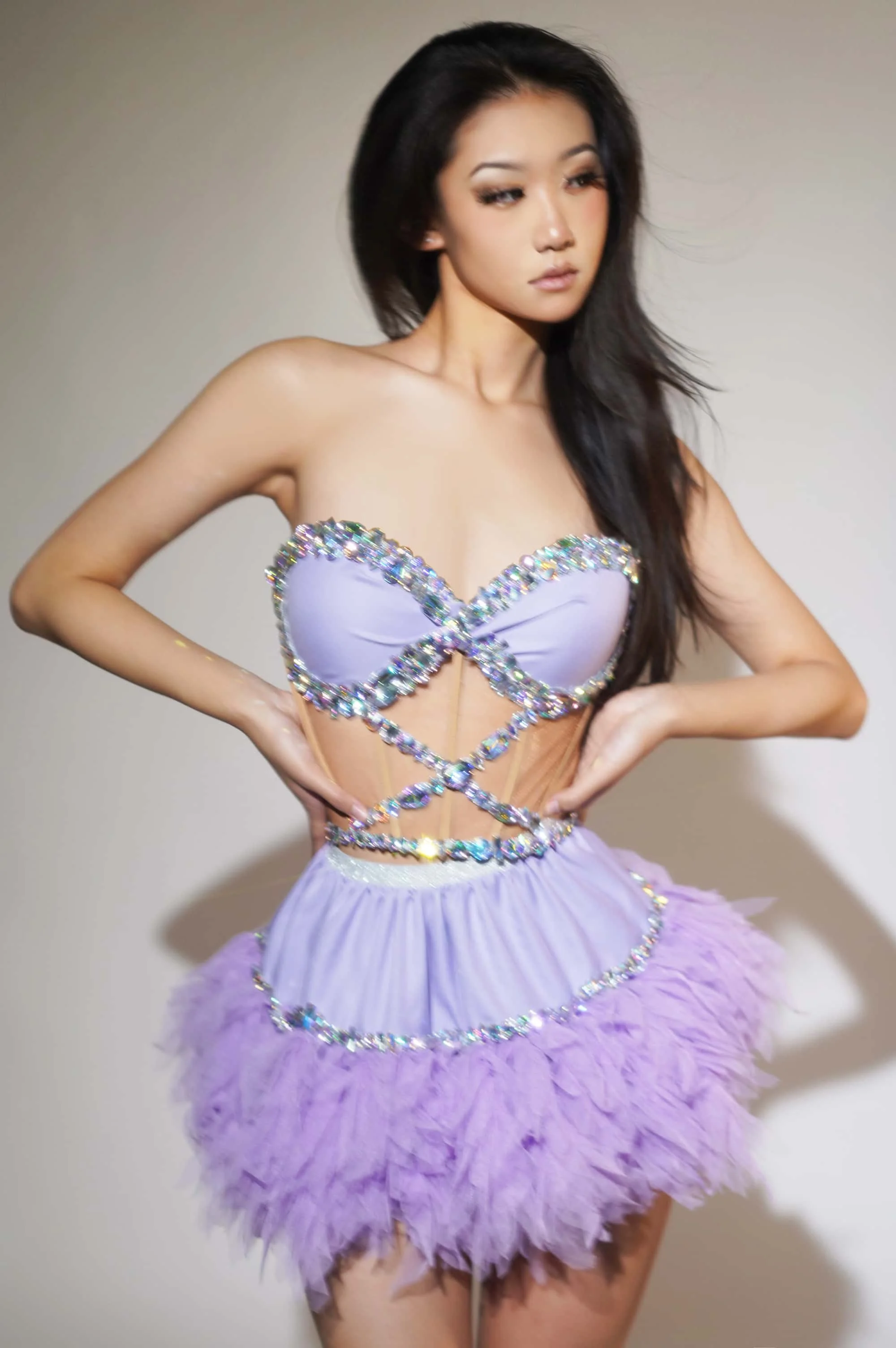 

Danta Sexy Women Shinning Diamonds 2 Pieces Bodycon Mini Dress Fashion Celebrate Nightclub Party Bar Singer Performance Costume