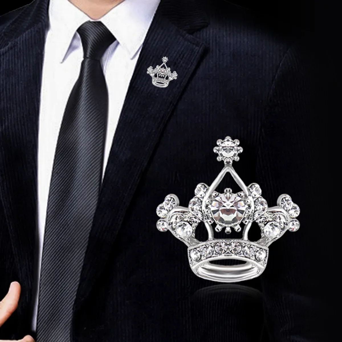 2024 New British Style Rhinestone Crown Brooch Vintage Alloy Men's Suit Shirt Clip Party Accessories Gift for Boyfriend