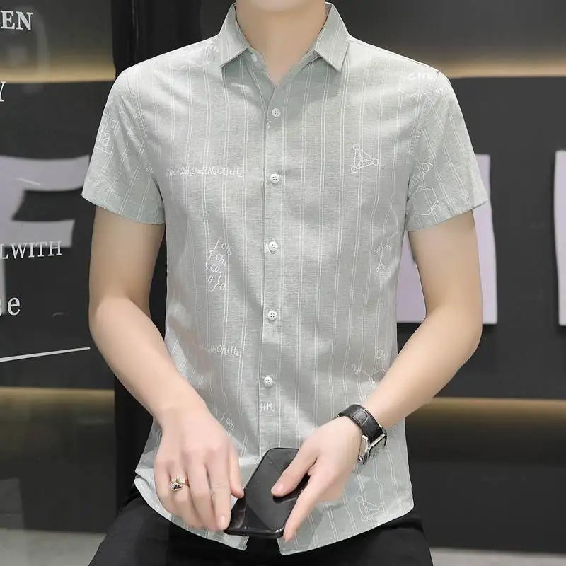Men's Summer Ice Silk Short Sleeve Shirt Ultra-Thin Lightweight Gradient Color Casual Square Collar Stylish Breathable Top