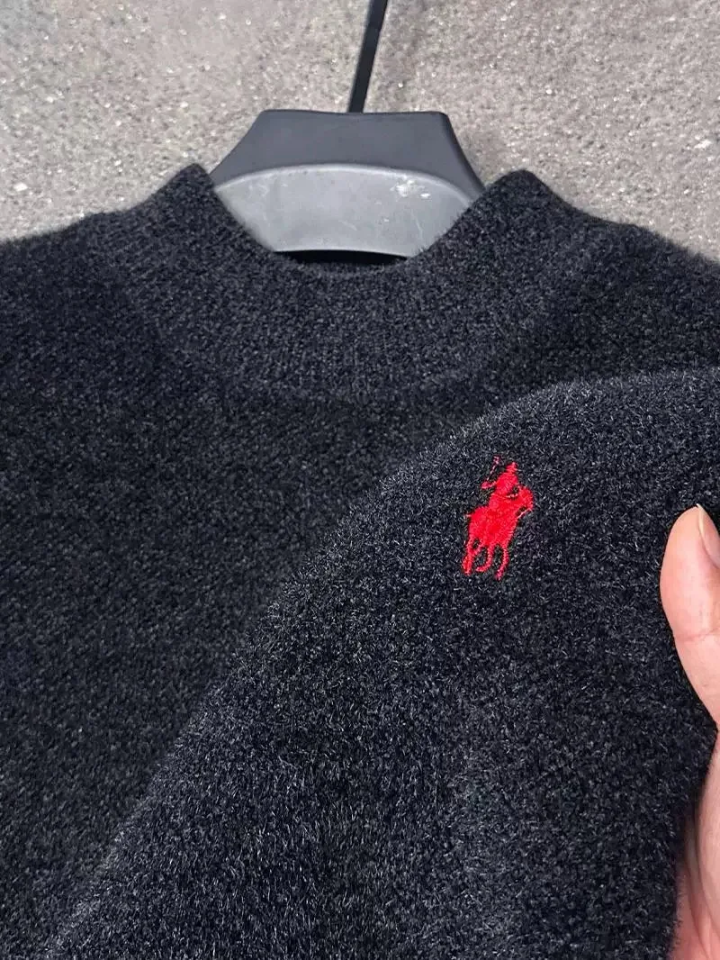 سترة رجالية فاخرة برقبة دائرية من العلامة التجارية الفاخرة، أزياء غير رسمية رائعة مطرزة بالشتاء مع بلوفر متماسك سميك ودافئ #2