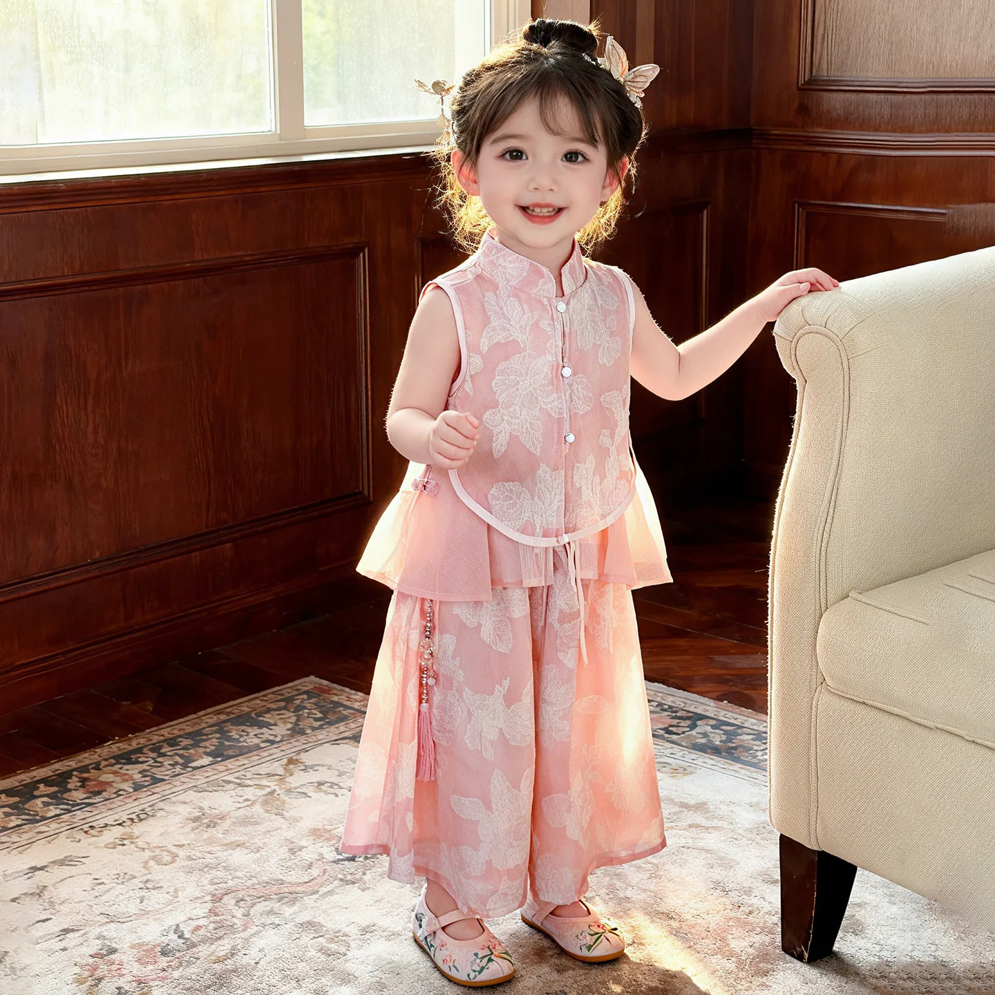 

2026 New Girls' Chinese Style 2-Piece Outfit Kids Pink Floral Sleeveless Top & Wide Leg Pants Set Summer Traditional Costume
