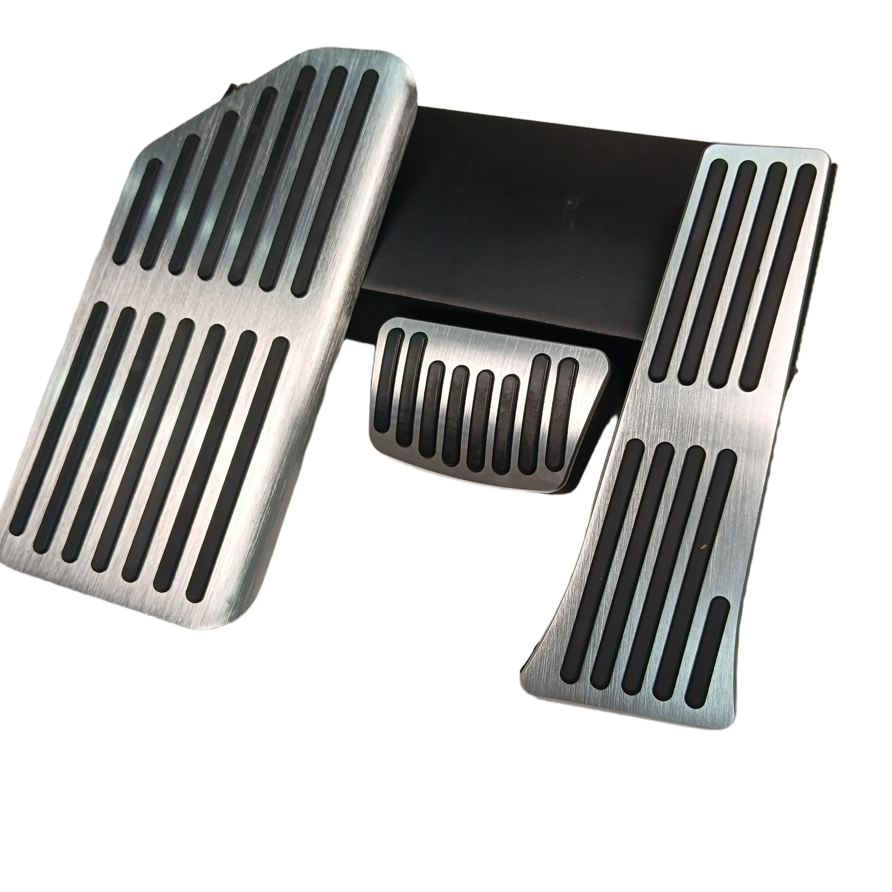 Pedals For Kia Grand Carnival KA4 2021 2022-2025 2026 Car AT Accelerator Gas Ful Pedal Brake Pedals Cover Pads Non-Slip Styling 4