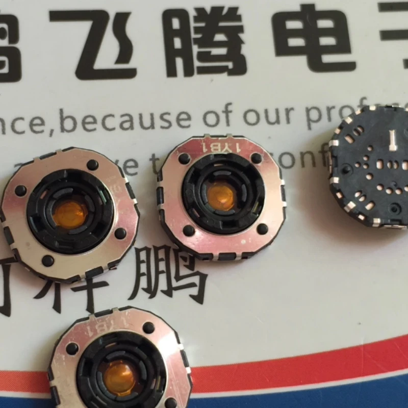 

（New）5pcs/lot 100% original genuine Switch:Rotary switch 5-way hollow shaft encoder 12 positioning belt push switch