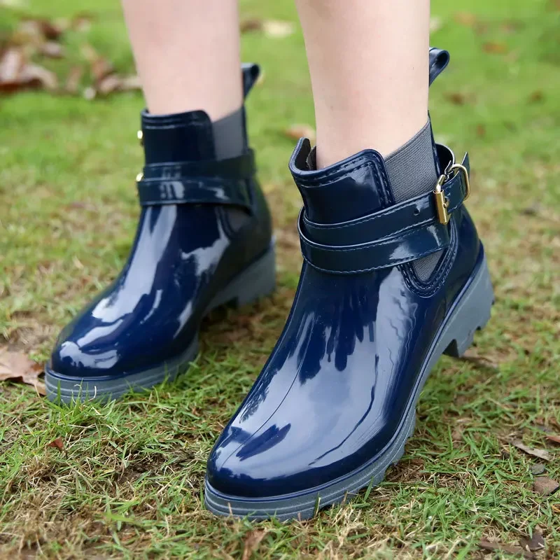 Rain Boots Women Leather Pu Ankle Bootie Waterproof Rubber Walking Shoes Girls Fashion Ladies Winter Shoes for Outdoor Rainy Day