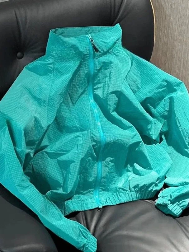 

Men's Summer Thin UPF50 Sun Protection Clothing Loose Outdoor Sports Qui Dry Climbing Couple Skin Outerwear Faionable You...