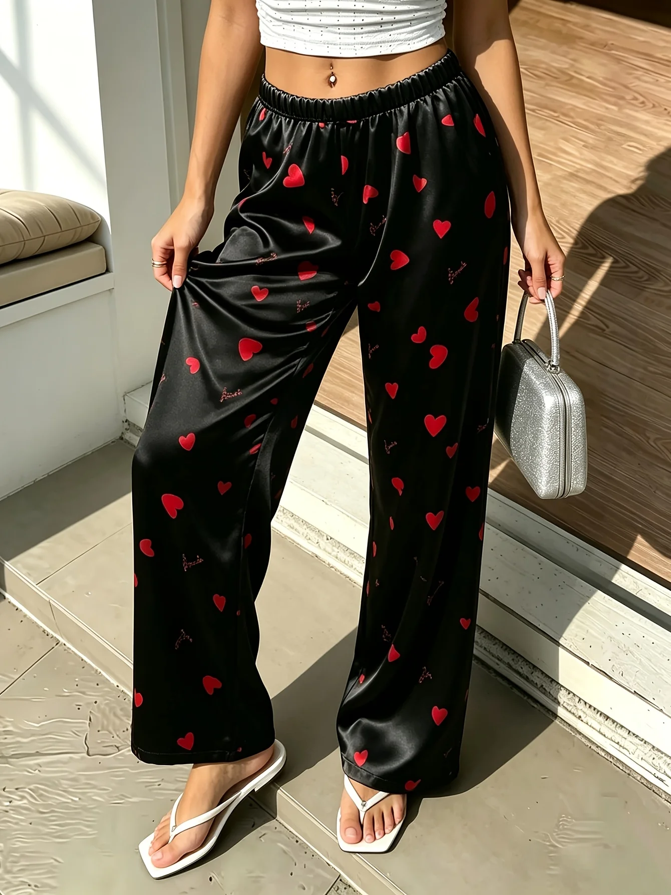 New Style 1-Piece Romantic Women's Black Heart-Patterned Satin Pants with Random Prints, Versatile for Wearing Outside, Summer Thin Straight-Leg Pants, Loose-Fitting Slimming Long Pants, Suitable for Everyday Shopping