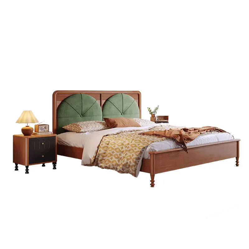 

Retro all solid wood, medieval soft bag French double bed, light luxury style