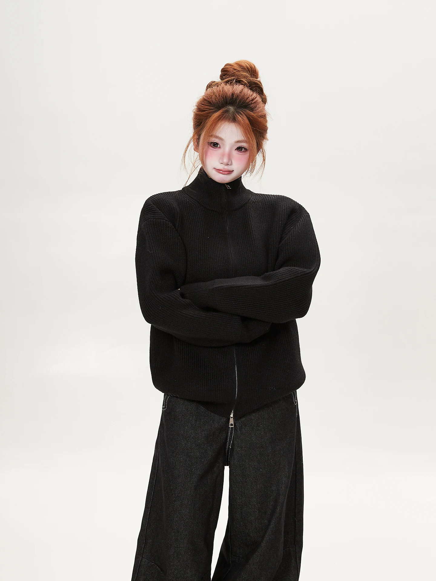 High-End Casual Black High-Neck Zipper Knitted Open Cardigan Women's Autumn Loose Versatile Sweater Jacket Minimalist Style