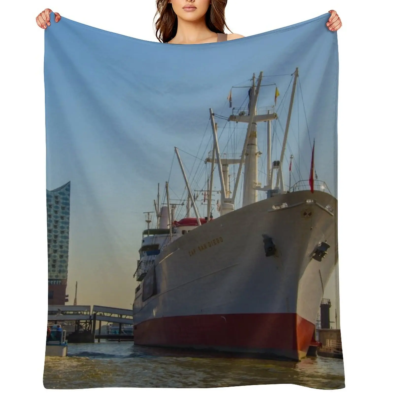 

Cap San Diego - Hamburg Throw Blanket for sofa For Decorative Sofa christmas gifts Shaggy Blankets