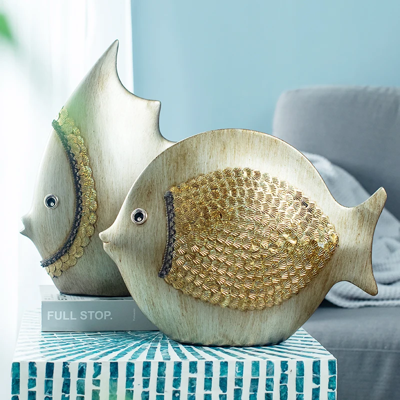 Modern European light luxury high-end ceramic TV cabinet ornament, living room entrance fish ornament, lucky decoration