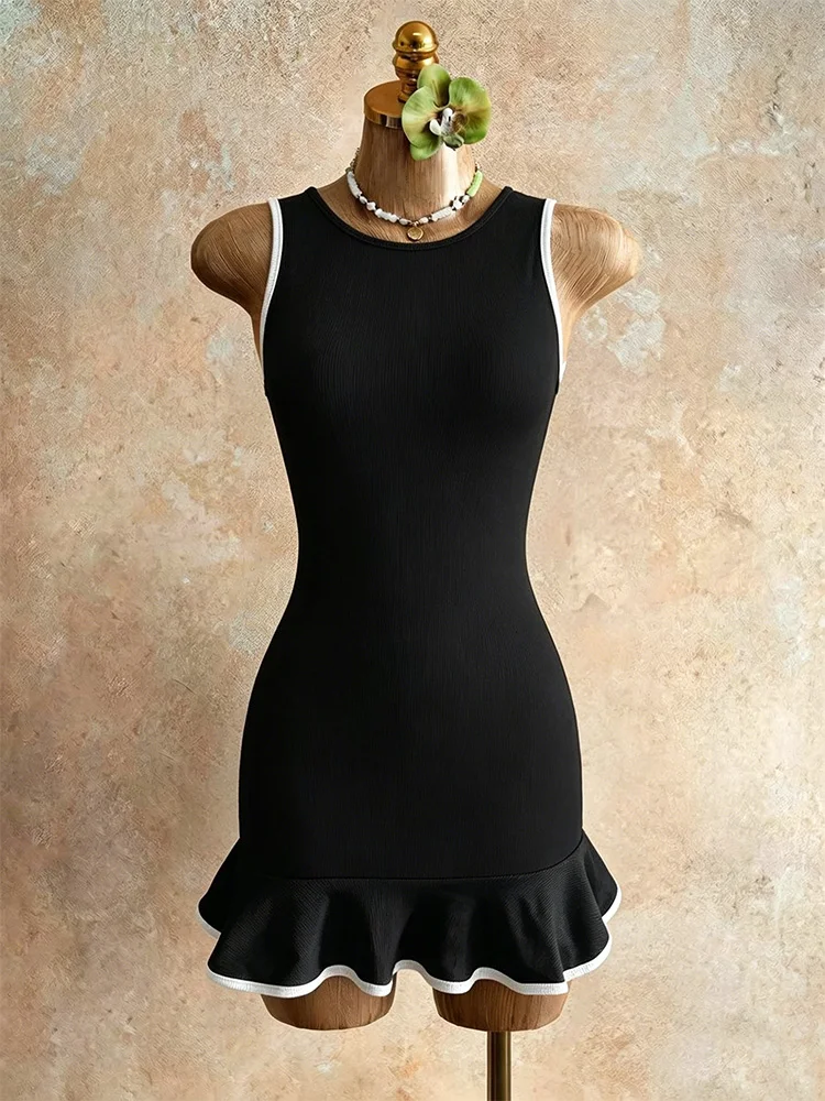 Damen-Minikleid mit Rundhalsausschnitt, Ärmellos und Rüschensaum, Stilvoller Business-Casual-Look