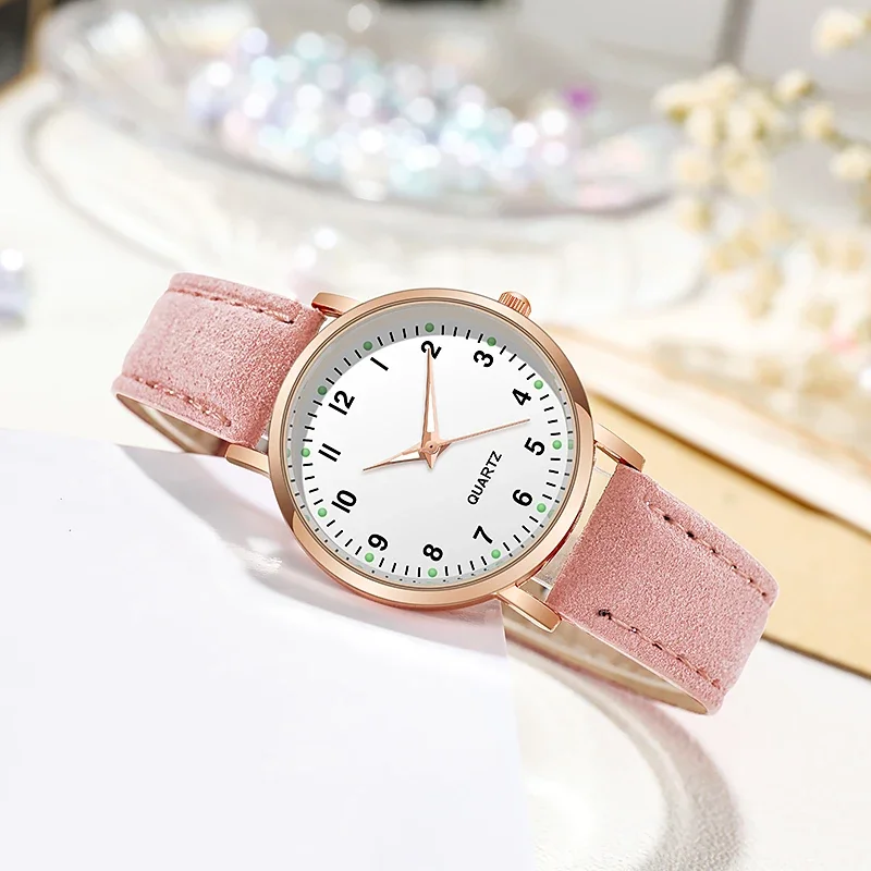 Women Luxury Luminous Watch Simple Vintage Watch Leather Belt Quartz Wristwatches Simplicity Casual Sports Wristwatches Clock