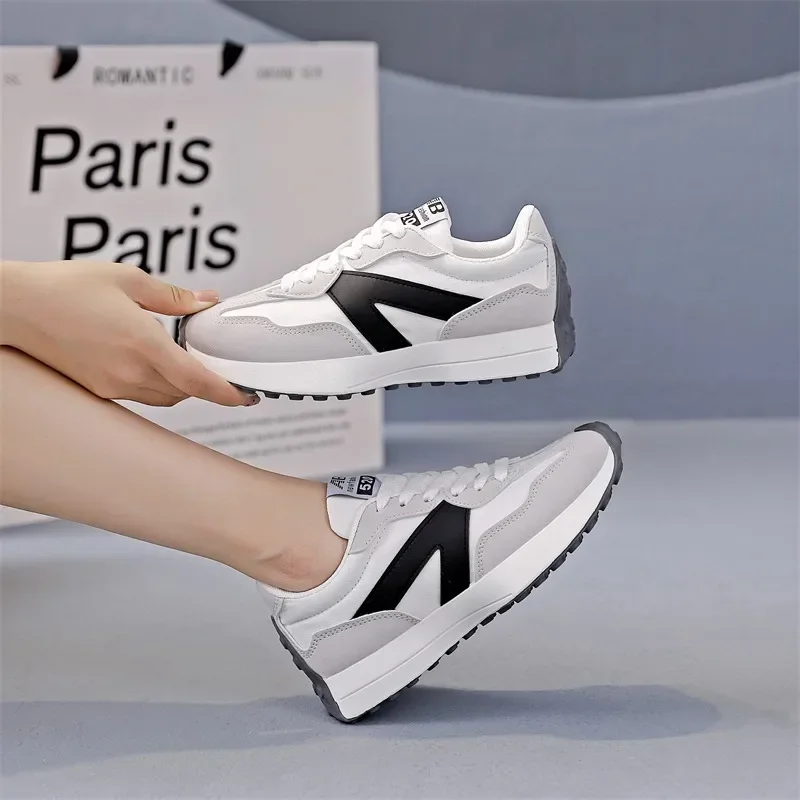 2024 Women\'s Spring New Fashion Colorblock Designer Sneakers PU Leather Outdoor Casual Walking Shopping Ladies Flat Shoes