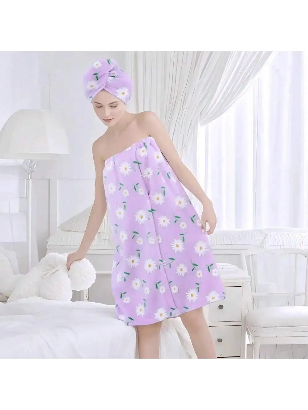 

Набор для женщин: накидка-полотенце с принтом ромашек и повязка для волос