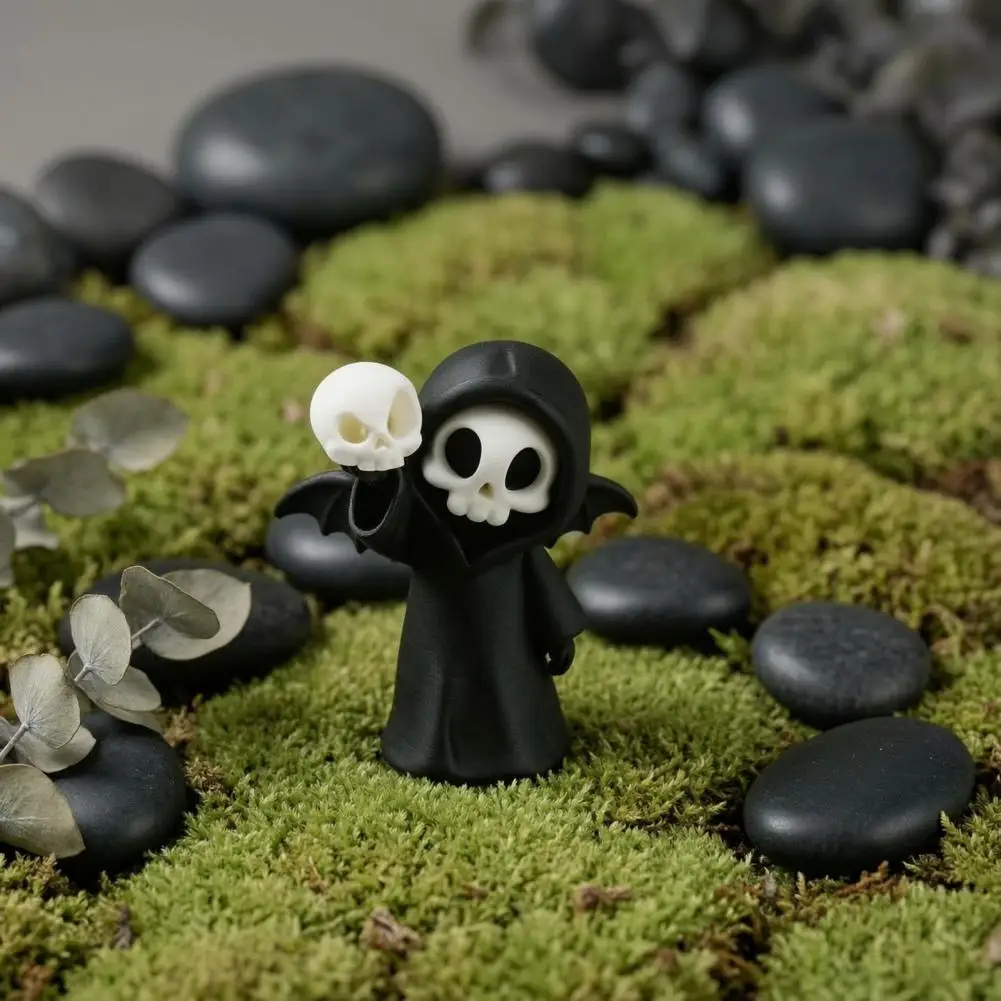 Miniature Bat Sculpture Skull Ornaments for Halloween 3d Printed Grim Reaper Skull Ornament Bat Figurine Halloween Desk for Home