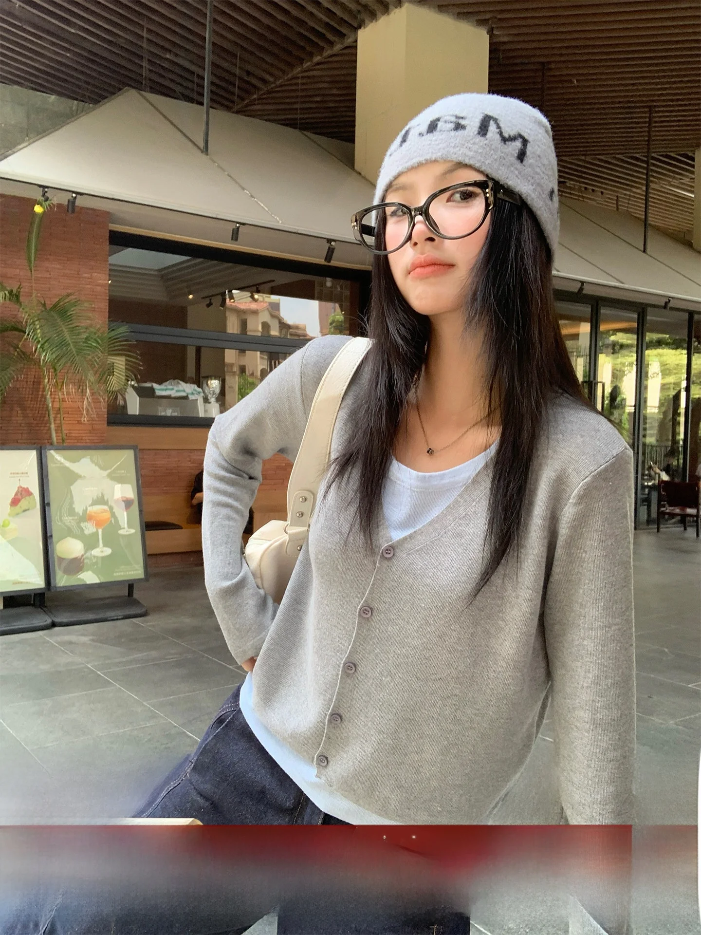 

Вязаный кардиган Su San San в корейском стиле, ранняя весна, женская мода 2025, новинка, мягкий длинный свитер с V-образным вырезом