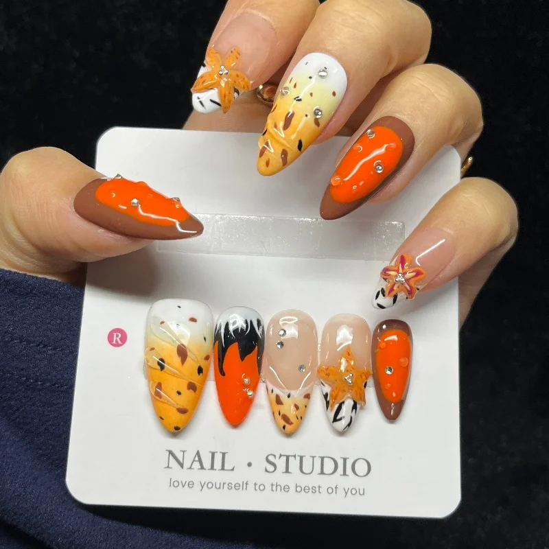 10 قطعة ثلاثية الأبعاد منحوتة زهرة تموجات اليدوية الصحافة على الأظافر البرتقال الفرنسية ليوبارد زيبرا أنماط الأظافر وهمية بيتشي اللوز الأظافر كاذبة