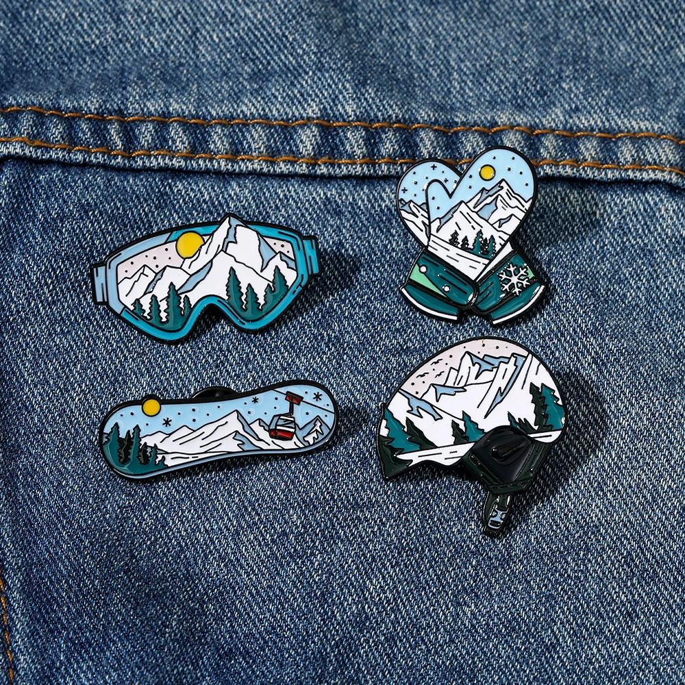 Broches esmaltados con diseño de montaña y nieve para deportes, broches esmaltados con tema de esquí, guantes para monopatín, casco, gafas, alfileres en forma, insignia de invierno, joyería