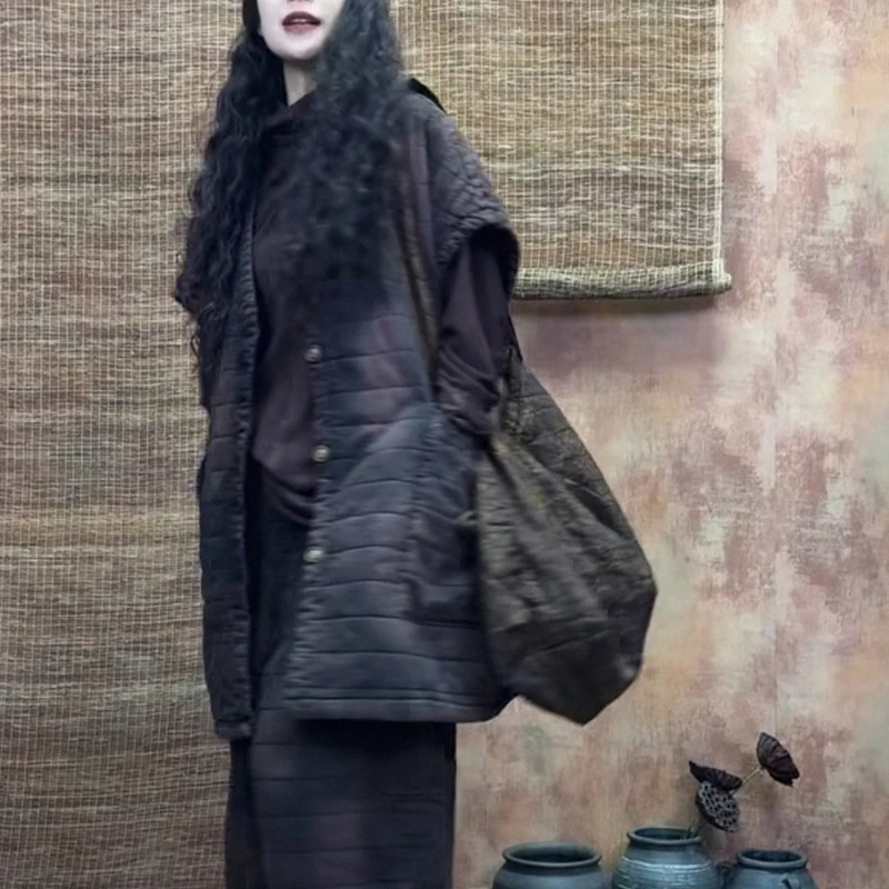 2025 New Arrival Autumn/winter Women Casual Loose V-neck Single Breasted Warm Vest Pocket Patchwork Outerwear & Coats S184