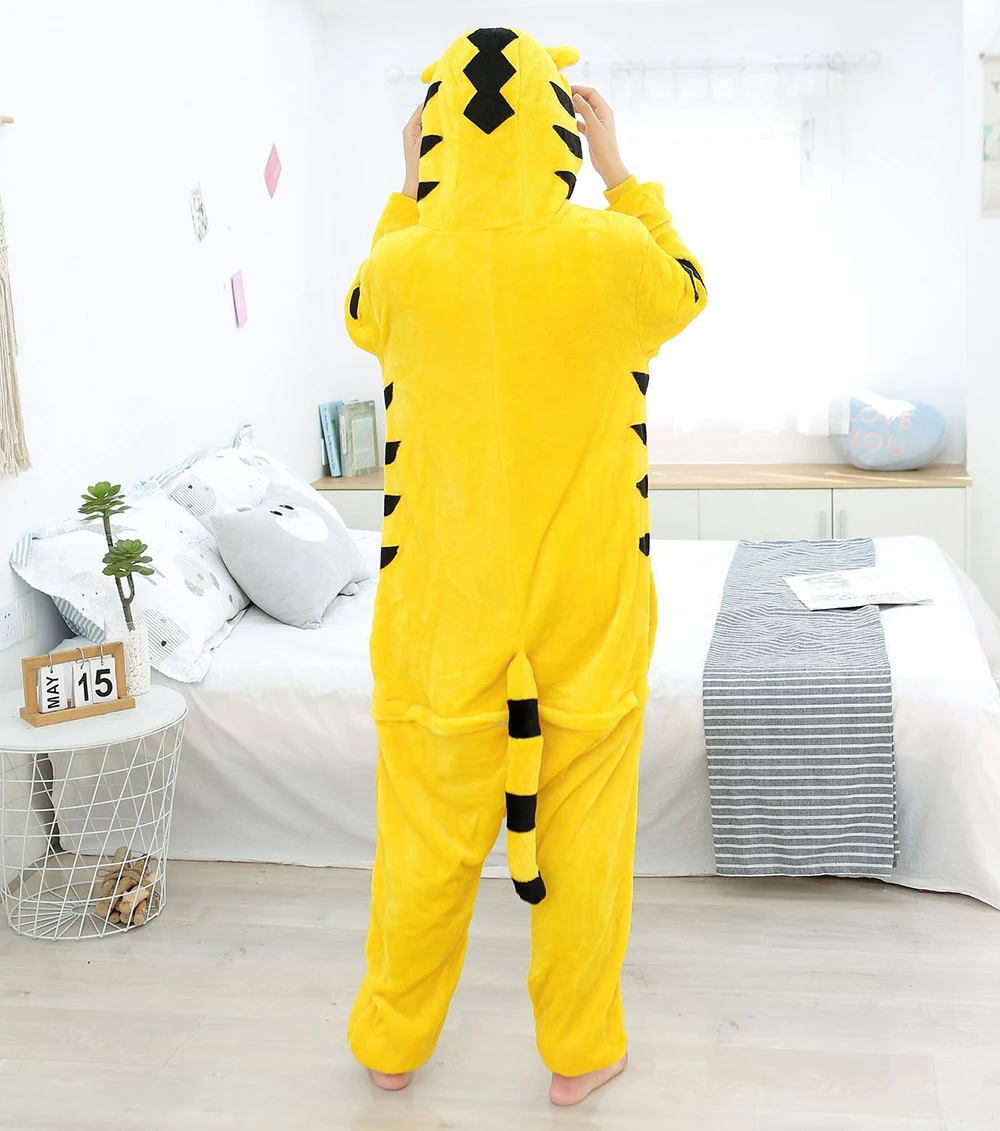 Tiger Cartoon Animal Onesie Pijama Set para crianças, pijamas de flanela quente, Halloween Cosplay Traje, inverno, 1 pc