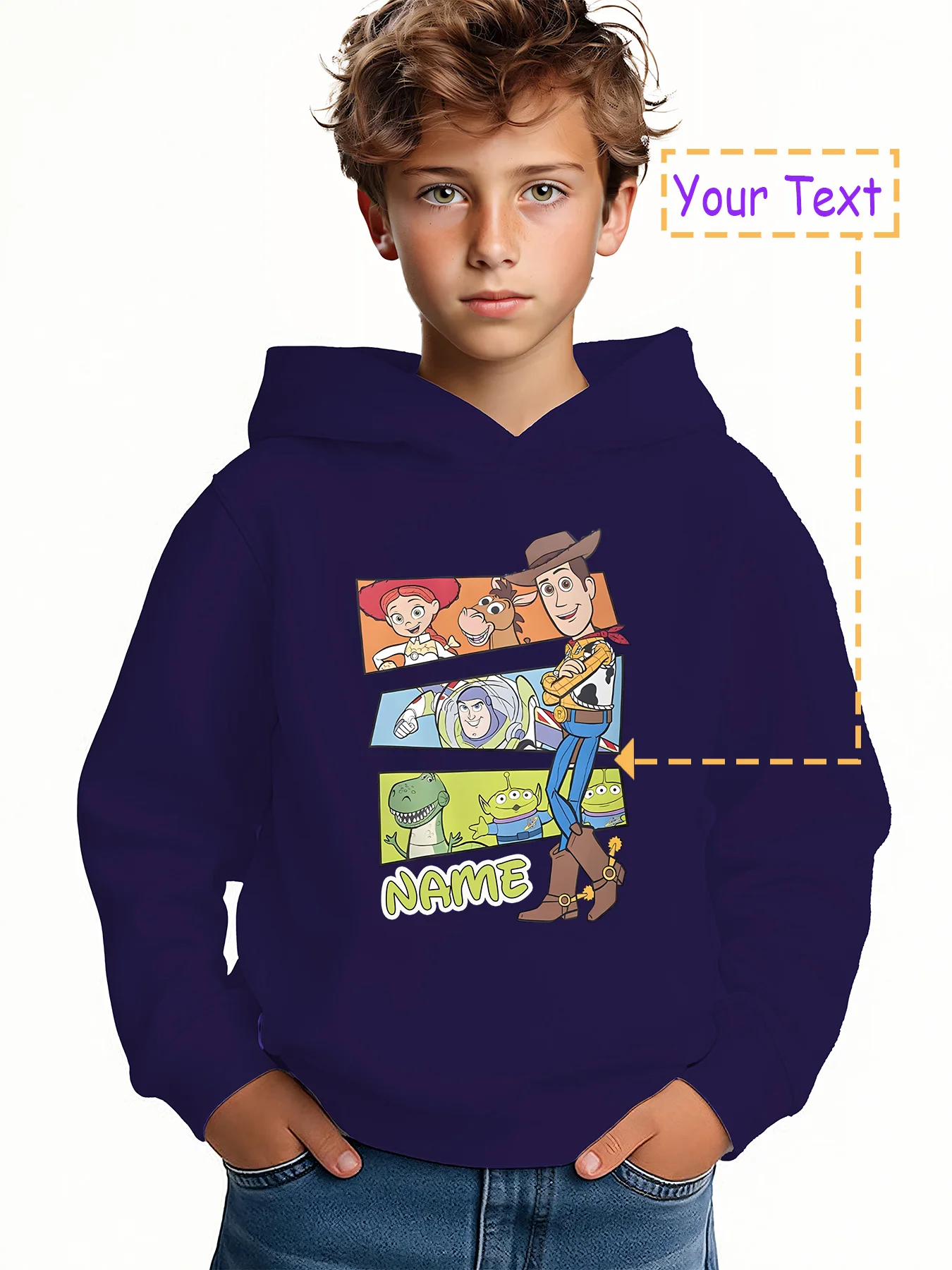 سترة MINISO Woody's Toy Hoodie - تتميز وودي كشخصية رئيسية من Toy Story، وقابلة للتخصيص مع "الاسم". هذه قصة الالعاب-إنسبي #6