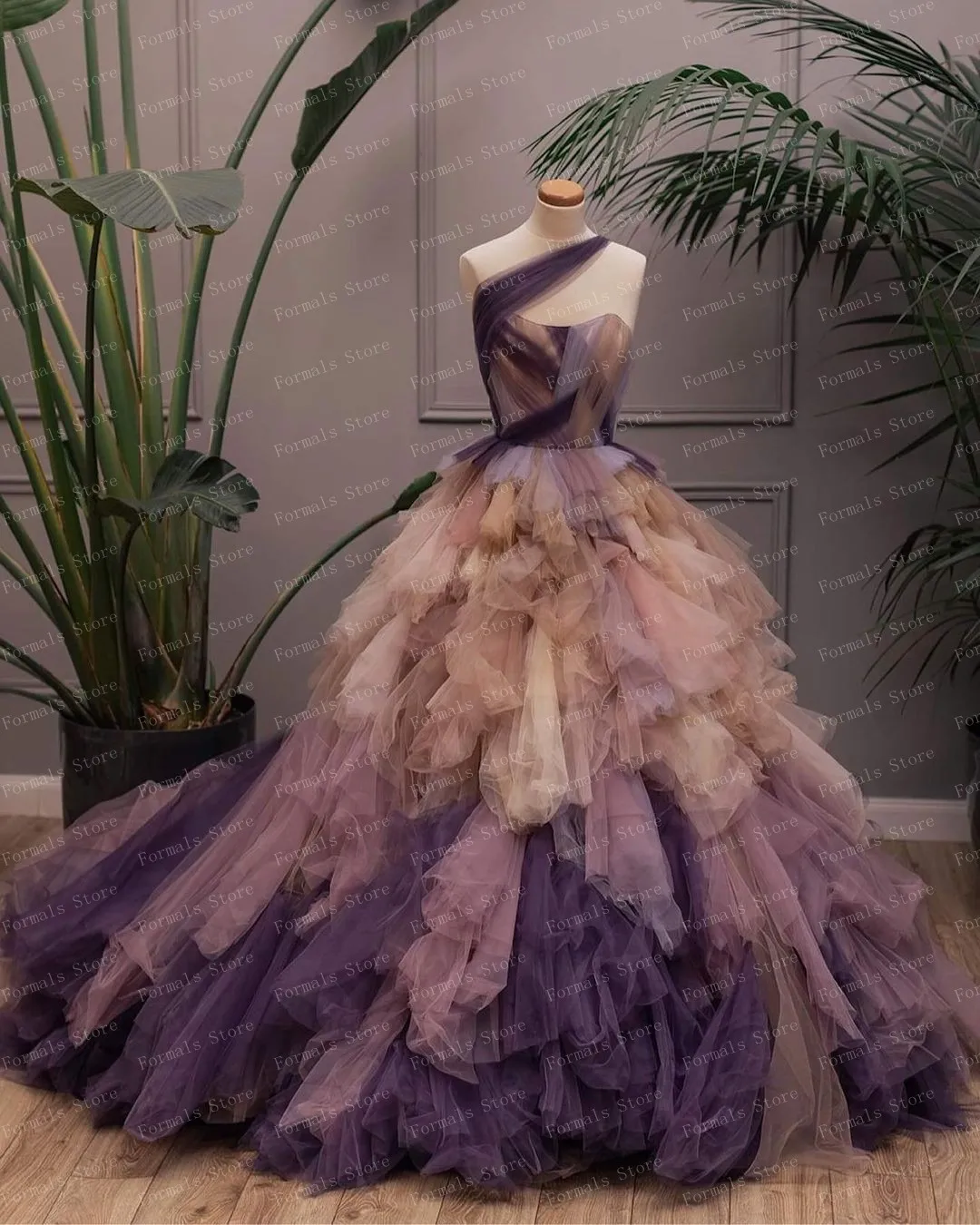 Asymmetrical Purple Tulle Ball Gown Layered Fulffy Evening Dresses For Women Custom Made Puffy Dress Four-color Prom Dress