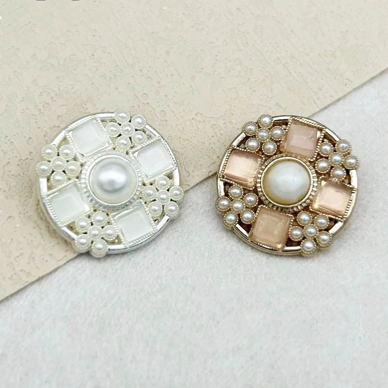 Luxcy Women's Metal Hand Stitched Button 5PCS Of Pearl Diamond Button For Women's Fur Mink Coat Sweater Flower Decorative Buckle