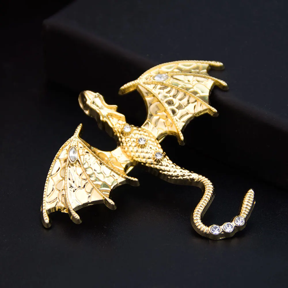 Neovisson Delicate Gold Color Flying Dragon Brooch Long Tailed Pterosaur Zodiac Jewelry Scarf Lapel Rhinestone Pins Gift