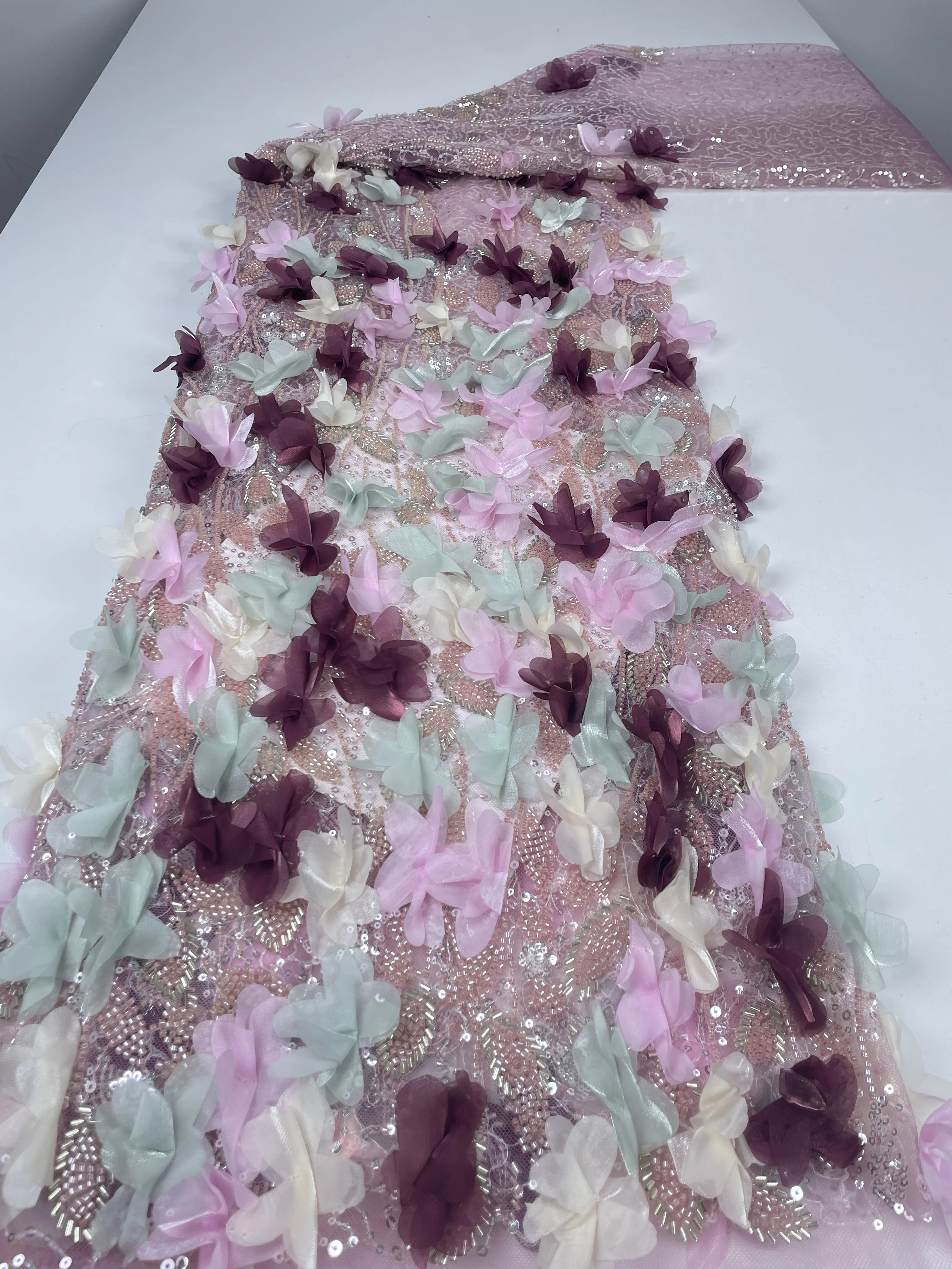 High Quality African Fashion French 3D Flower Sequin Lace Fabric Beaded Embroidery Lace Fabric Ladies Dress Sewing