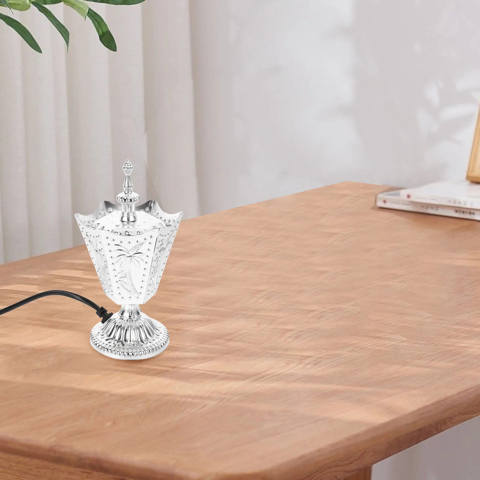 

Middle Eastern Style Iron Incense Burner Lidded Electric Plug-in Cone Censer for Home Decor Aromatic Peaceful Atmosphere Eu Plug