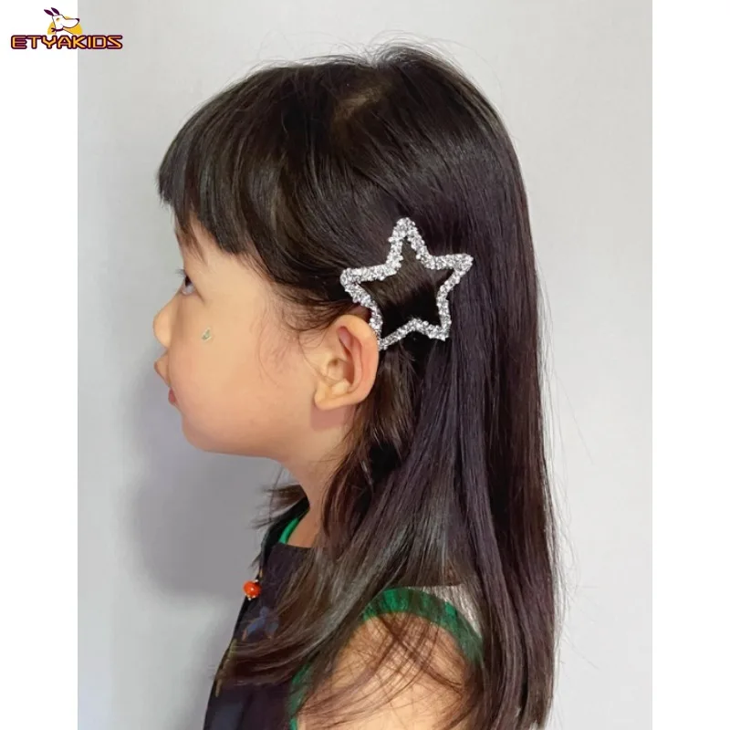 

Glitter Star Rhinestone Hair Clips for Children Baby Crystal Star Shape Hairpin Side Part One Piece Kids Accessories Hair Pin