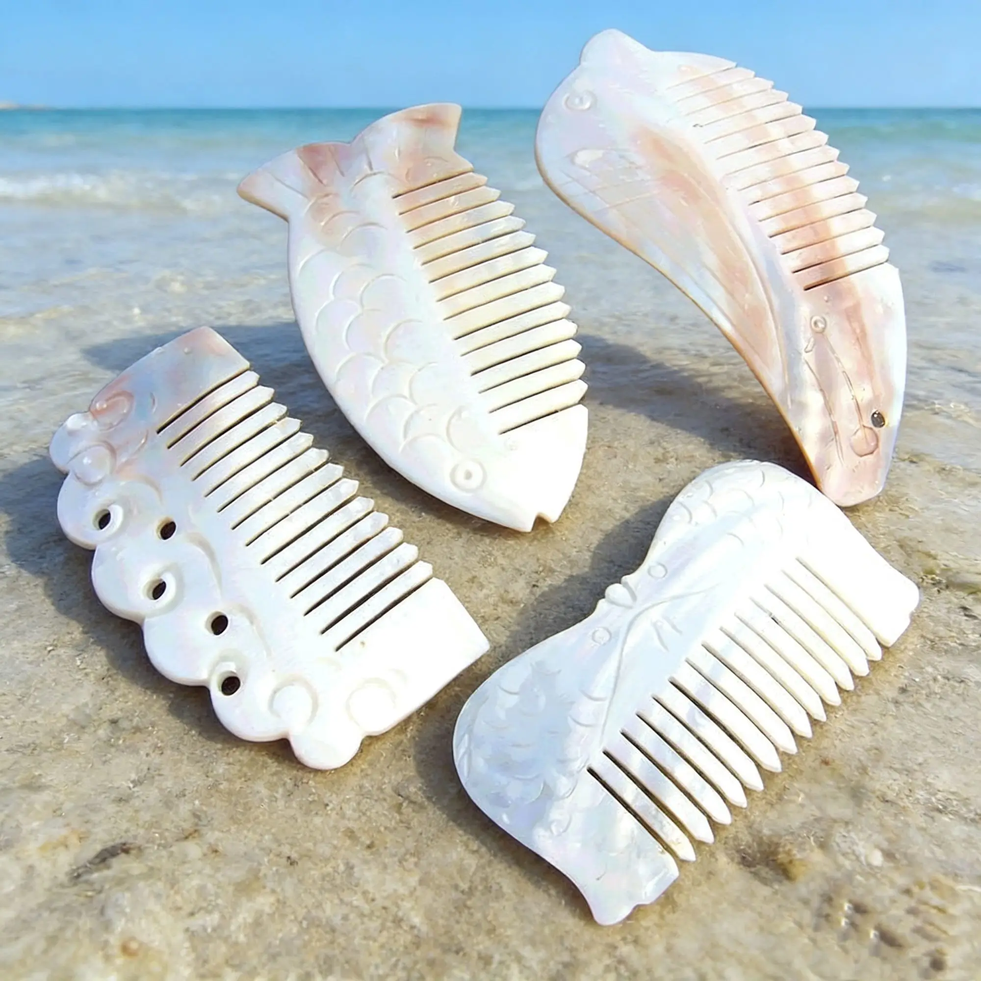 Natural Mussel Pearl Shell Comb Creative Scraping Board Conch Shell Handicraft Travel Souvenir Gift Home Beauty Accessory