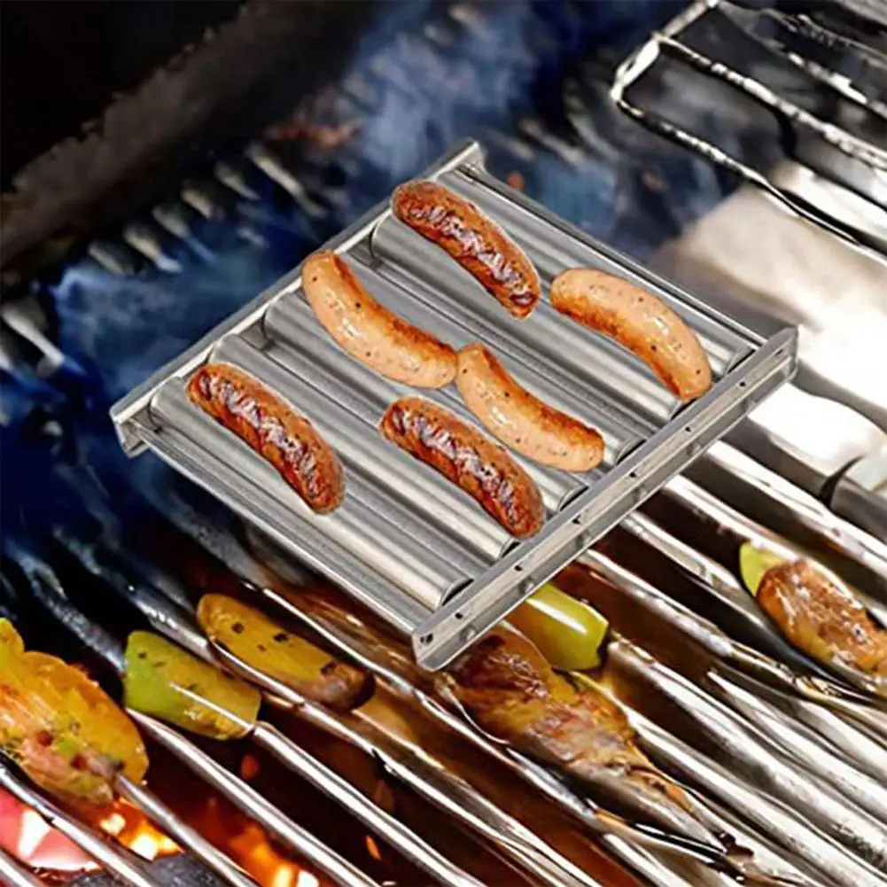 

Hotdog Roller Grill with Wood Handle 5 Hot Dog Capacity Multifunction Stainless Steel Grill Accessories for Barbecue Party Tools