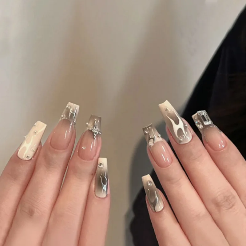 

24pcs European and American Flame Shapes Printing Press on Nails Crystal Fake Nails Full Cover Wearable False Nails