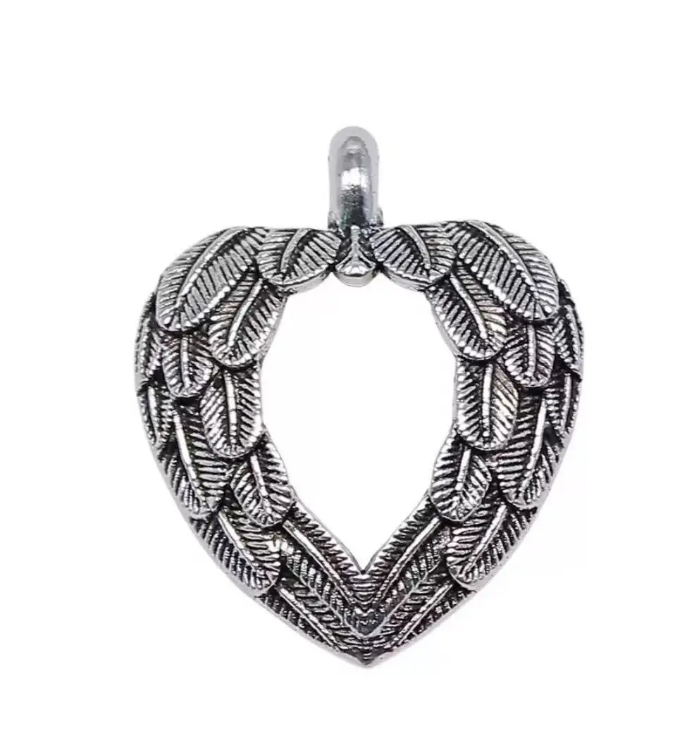 

10pcs 31x26mm , hole2.9mm feather heart shaped pendants HW3988 handmade accessories