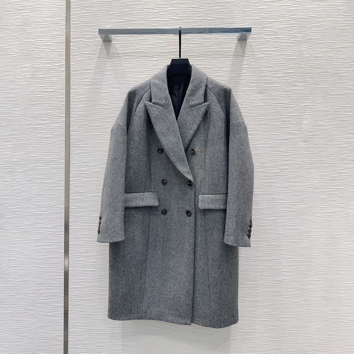 2026 Women Grey Herringbone Wool Blend Coat Loose Lapel Double Breasted Mid Length Wool Overcoat 26102310