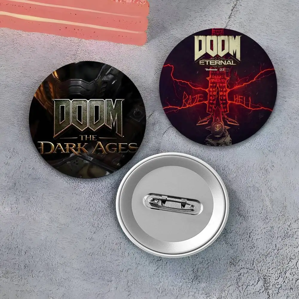 لعبة باردة E-Eternal DOOM شارات مستديرة رائعة شارة دبابيس دبابيس الإبداعية للملابس قبعة ظهره هدية الملحقات #2