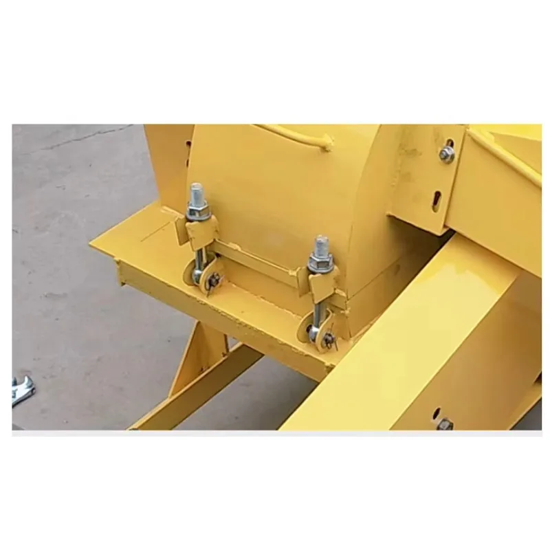 Wood Crusher Branch Shredder with Motor Tree Shredder