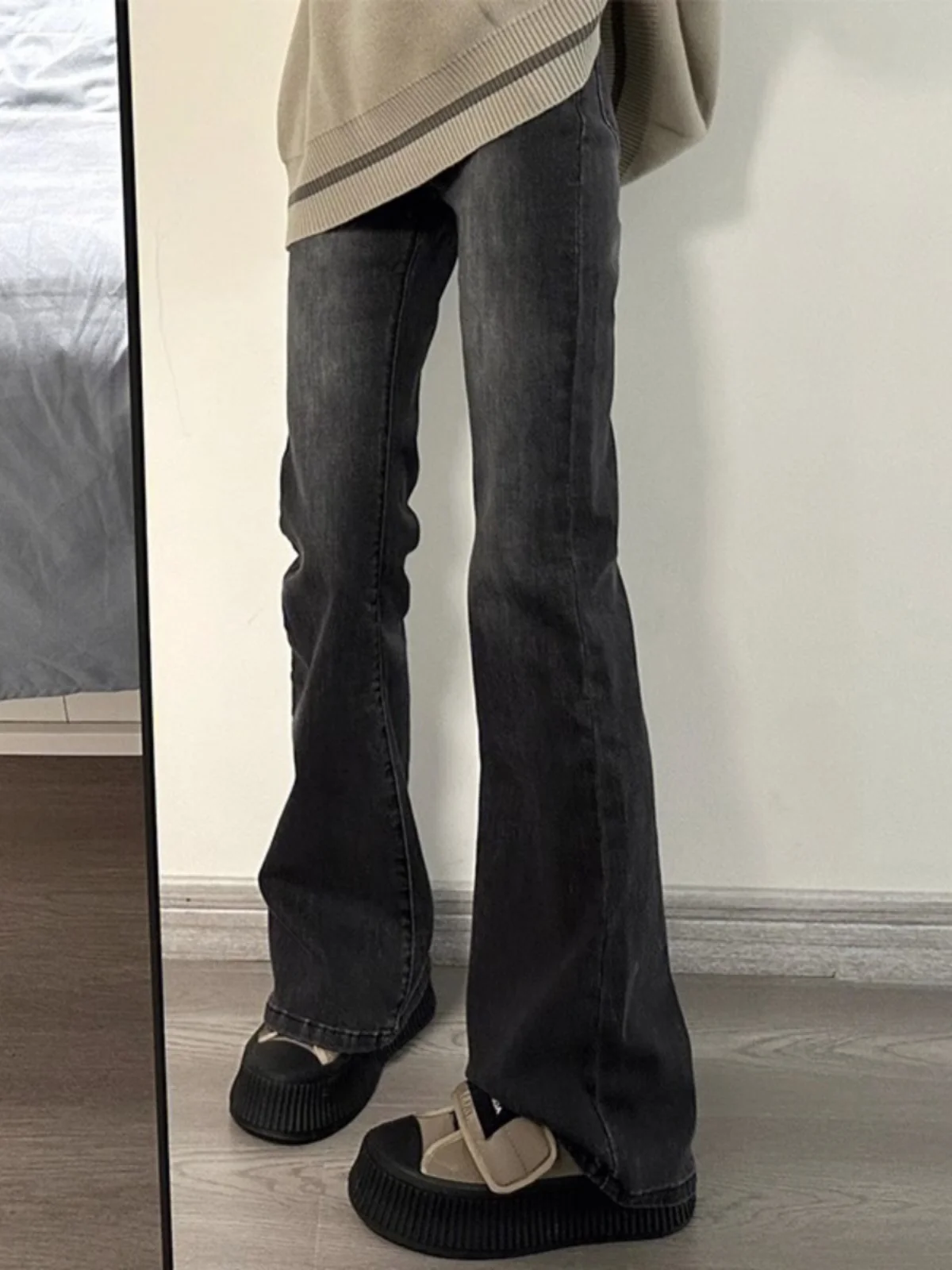 

Американские джинсы-клеш с высокой талией для женщин, осенне-зимние, больших размеров, эластичные, стройнящие, в пол, модные