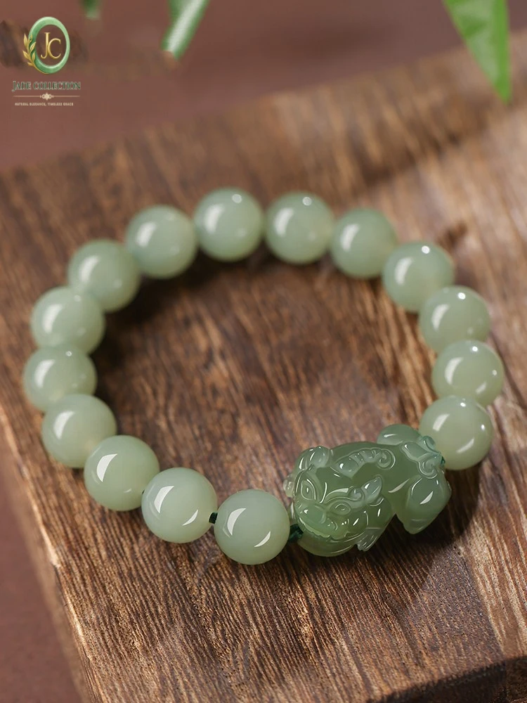 Factory direct sale of natural old mine clear water Hetian jade Pixiu bracelet for men and women couples