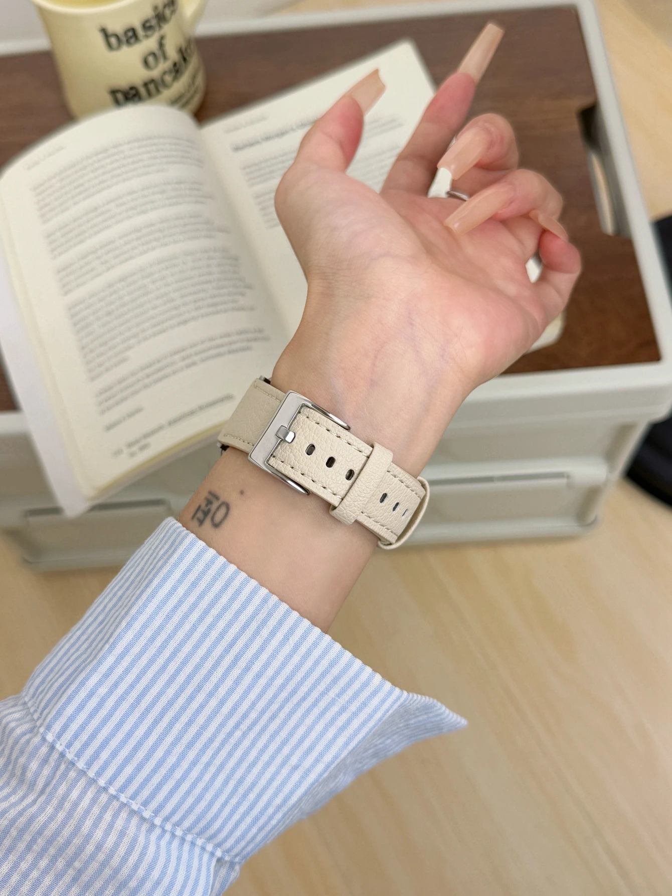 ممتاز 20 مللي متر 22 مللي متر Etoupe حزام لساعة سامسونج جالاكسي 7 FE 5 برو 4 6 الفرقة الكلاسيكية 44 مللي متر 40 مللي متر سوار كوريا حلقة جلدية