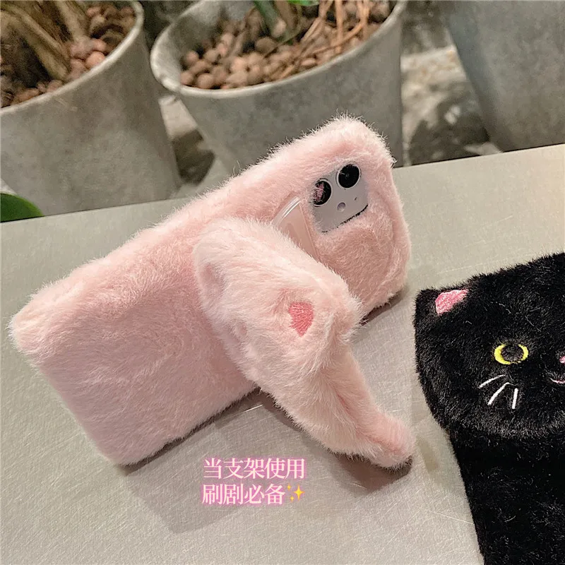 3D Embroidery Cat Warm Plush Soft Phone Case For iPhone 13 Pro Max Case 15 14 12 11 X XS XR 6 7 8 Plus SE 2022 Phone Cover Stand