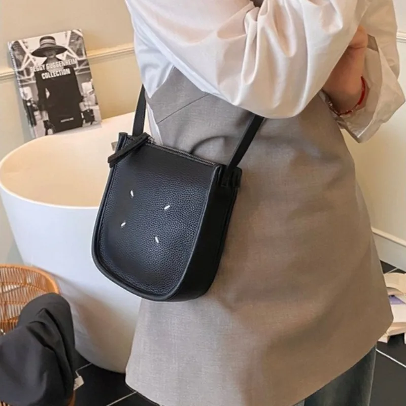 

Новая маленькая сумка-ведро для женщин, осенне-зимняя повседневная и универсальная сумка через плечо на одно плечо и сумка для мобильного телефона