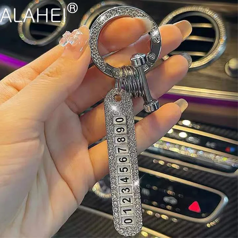 New Creative Snowflake Pendant Keychain PU Leather Key Ring Women Men Car Key Phone Charm Holder Business Party Gift Trinket