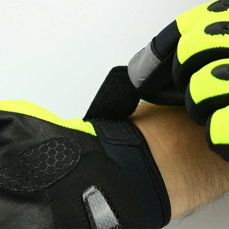 Iron Riding Full Finger Gloves Fluorescent Green Carbon Fiber Shell Motorcycle Riding Protective Touch Screen Gloves