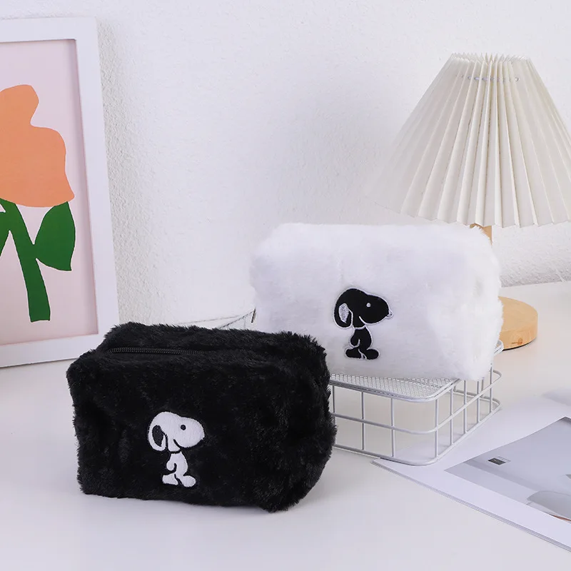 Miniso Cartoon Cute Snoopy Plush Makeup Bag Girl Portable Large Capacity Zippered Stationery Storage Pencil Bag Makeup Bag