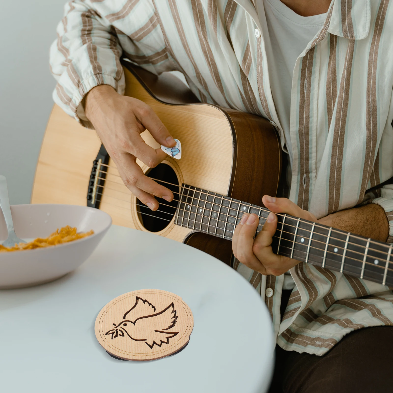 

Bird Pattern Maple Wood Guitar Soundhole Cover Sound Hole Block Feedback Reducer for 40 Inch 41 Inch Guitars