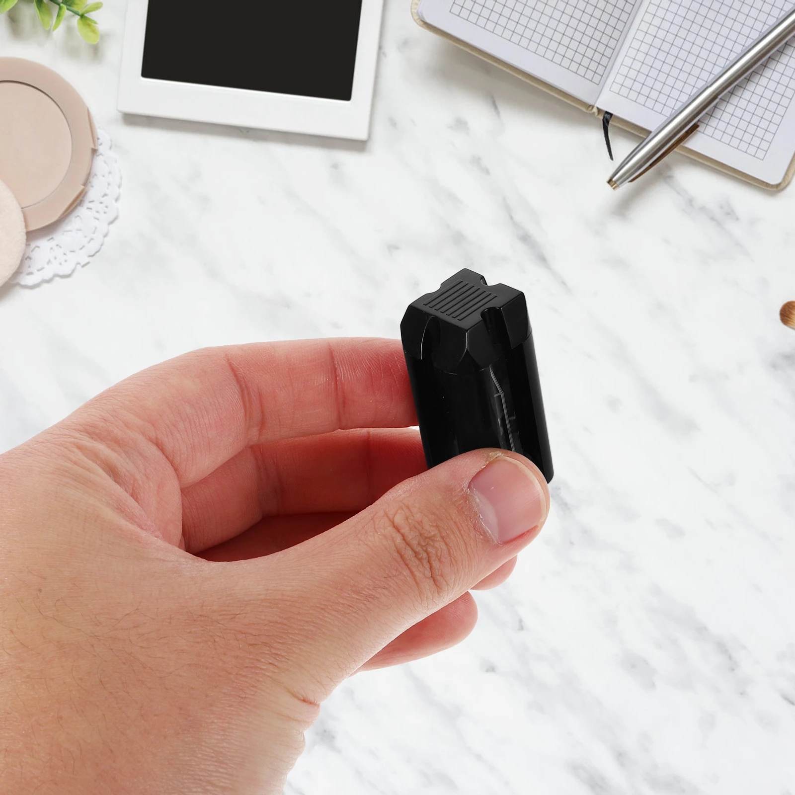 

Fine For Makeup Tool Durable Eyebrow Sharpener Pencil Holder Lip Liner Sharpener Women Eyebrow