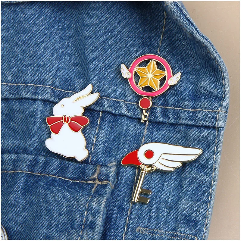 Kinomoto Sakura Anime Card Captor Zinc Alloy Metal Cartoon Badge for Costume Collection Baji Bag Decoration